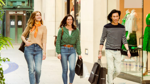 Back to Belfast Friends Shopping in Victoria Square2