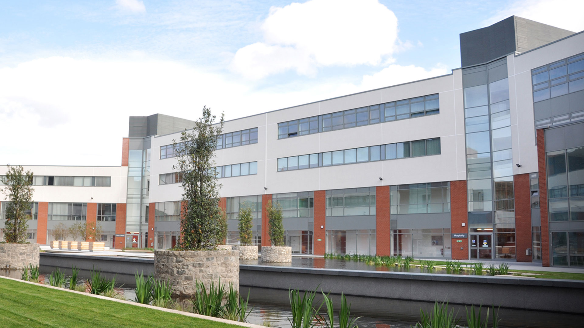 Belfast Metropolitan College Meet Belfast