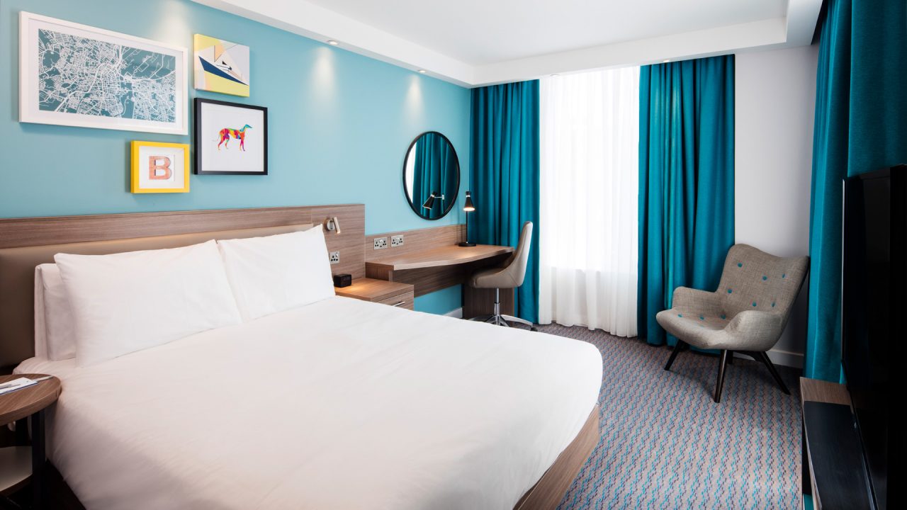 Hampton by Hilton