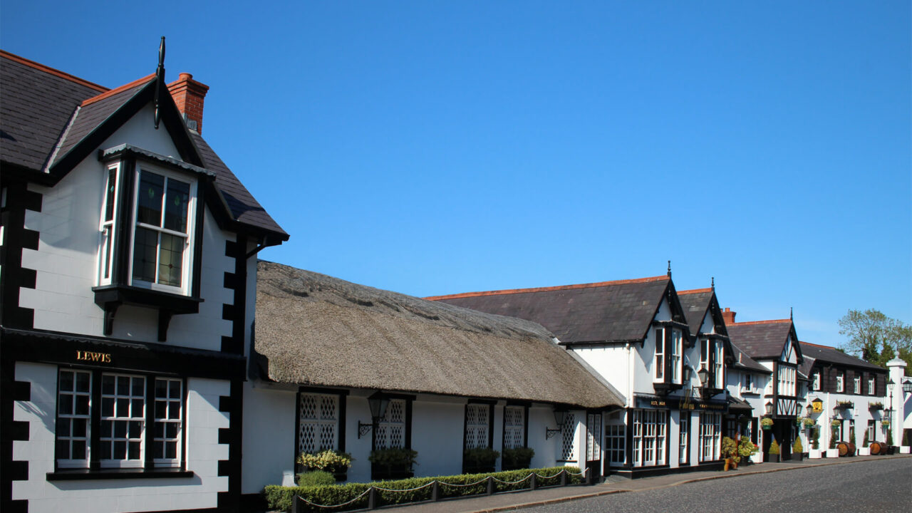 Old Inn Crawfordsburn Exterior