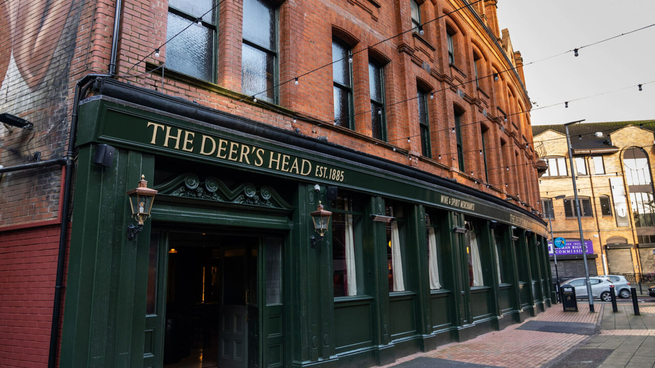 Deer's Head Exterior