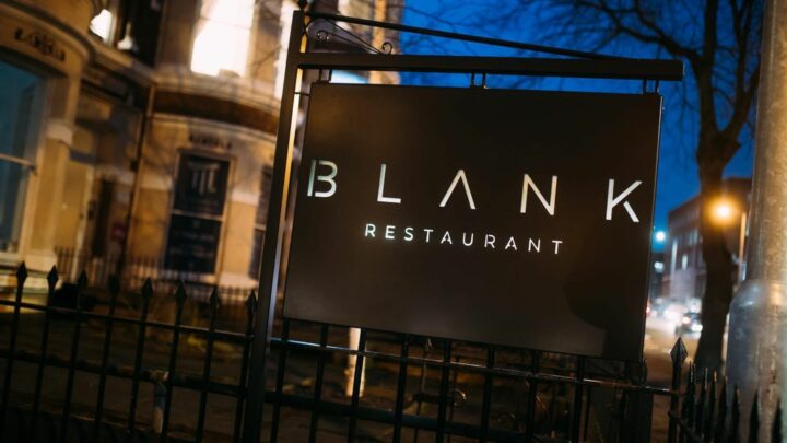blank restaurant (7)